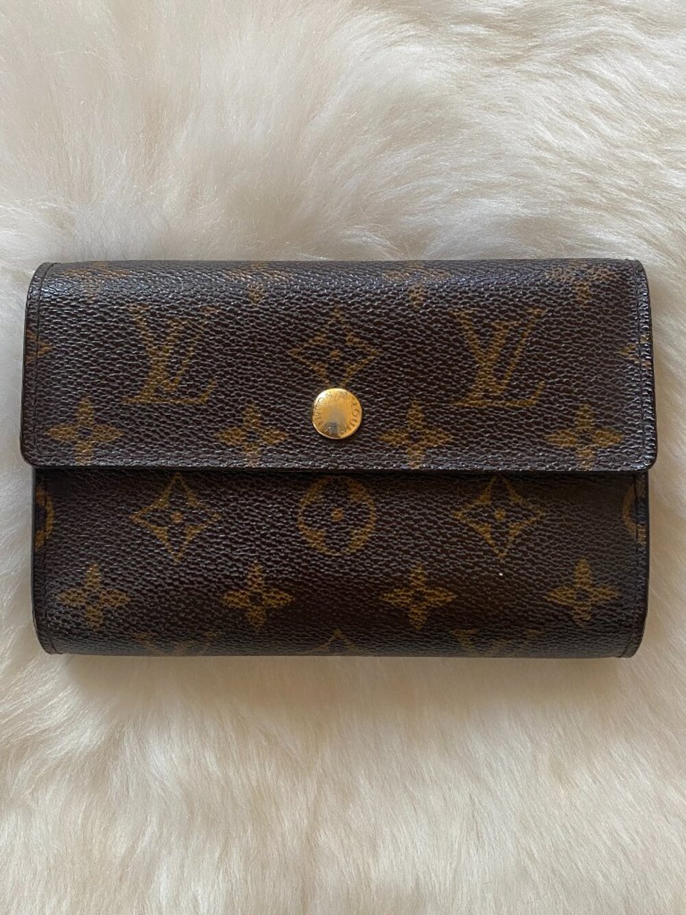 Vintage Louis Vuitton Monogram Alexandra Wallet